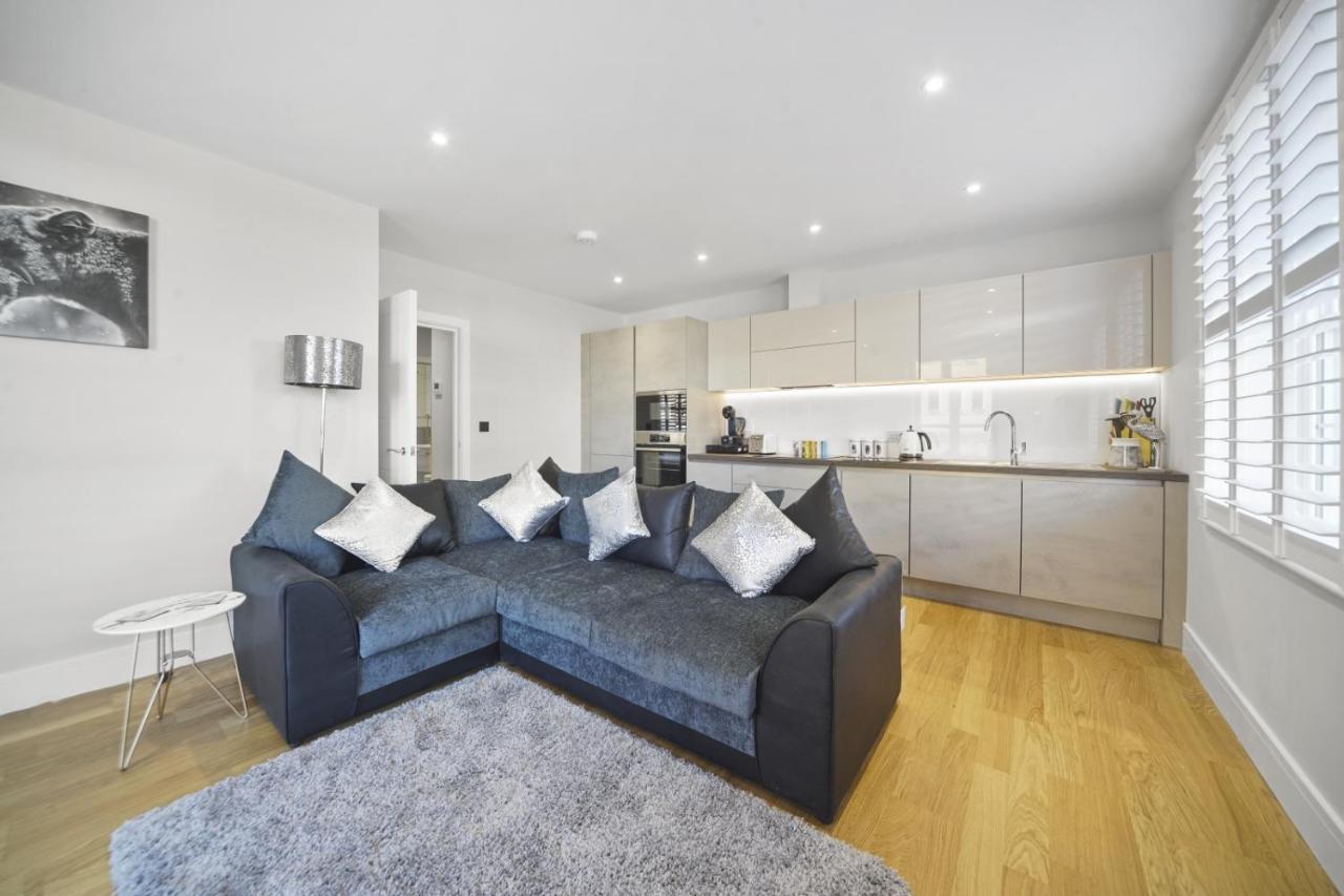דירות Staines-upon-Thames Flat 1 Bridge House מראה חיצוני תמונה