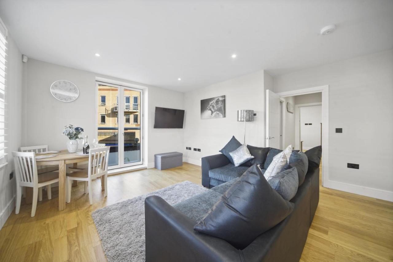 דירות Staines-upon-Thames Flat 1 Bridge House מראה חיצוני תמונה